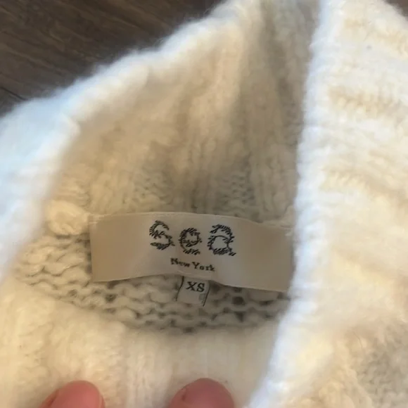 SEA
Reese Crochet Applique Fruit Sweater - Picture 8 of 8